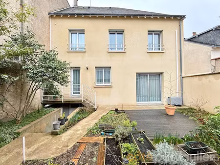 vente maison 7 pièces 184 m² à tours (37000)  650 000 €