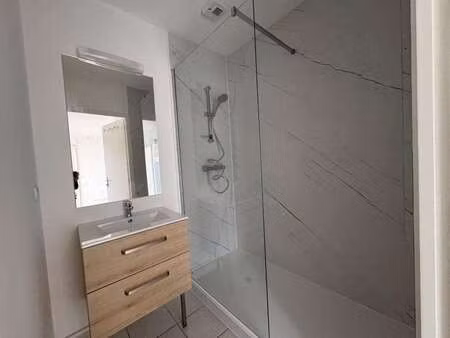 location maison à saint-gilles-croix-de-vie (85800) : à louer / 49m² saint-gilles-croix-de