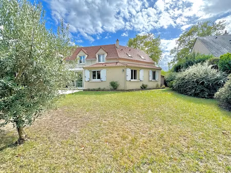 vente maison 7 pièces 157 m² à croissy-sur-seine (78290)  895 000 €