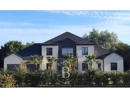 touques - superbe villa contemporaine avec piscine intérieure