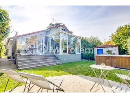 villiers-sur-marne - rare ! la villa familiale avec jardin secret et espace détente