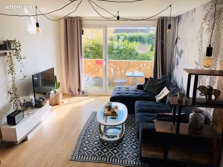 appartement meublé 62 m2 avec balcons et parking à marcq-en-baroeul (59700)