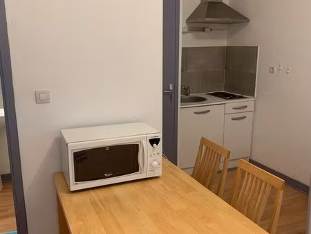 studio plein centre ville craon