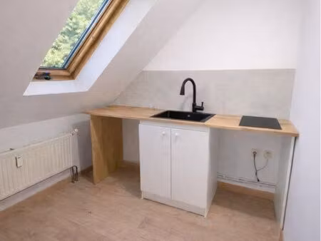 t1 bis 28m2 proche centre ville et gare