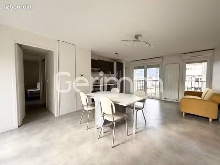 appartement 3 pièces 56 m²