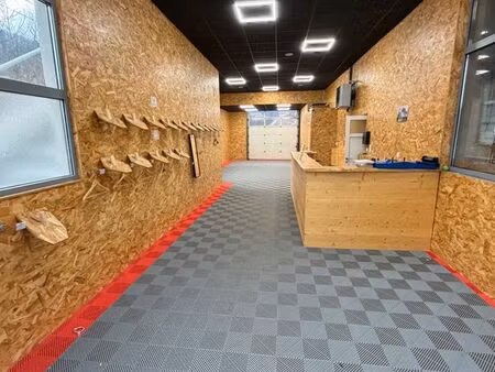 local commercial ou stockage 75 m² + parking – clelles (38930)