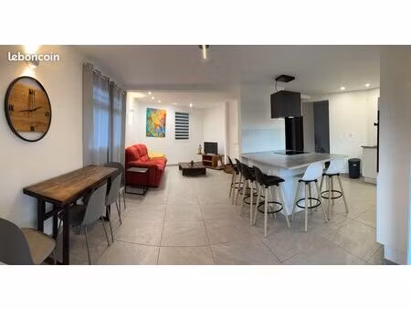 grand f3 meublé – proche chu mangot vulcin