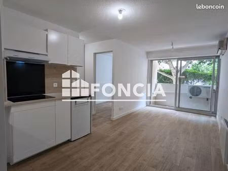 studio 1 pièce 26 m²