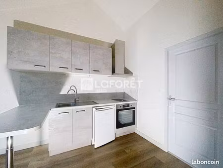 studio 1 pièce 24 m²