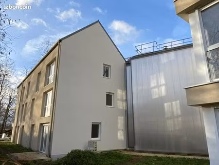 appartement 3 pièces 68 m²