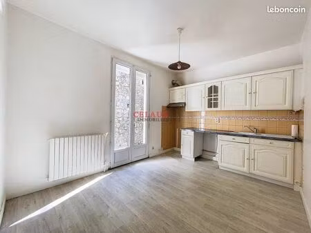 appartement 3 pièces 70 m²