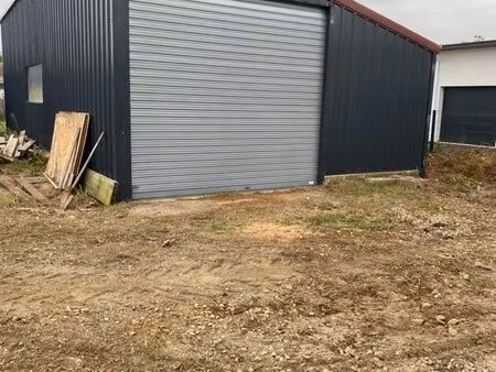 hangar 100 m2