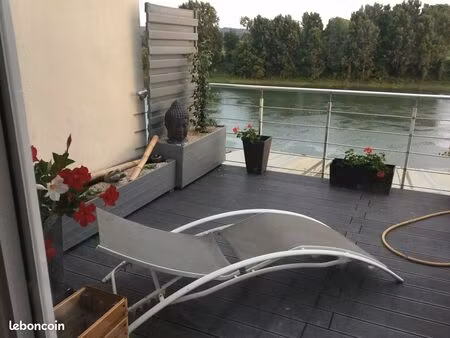 belle maison de caractère de 200 m² habitable avec vue sur la garonne