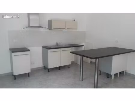 location maison ecommoy