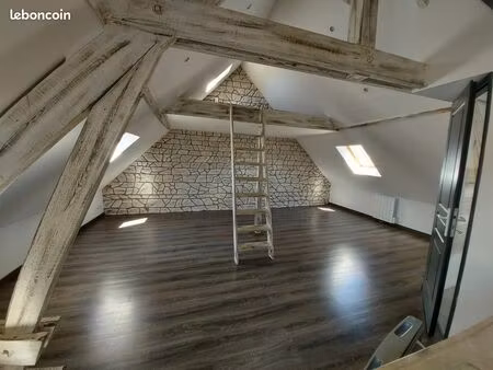 grand studio neuf (proche gare) avec mezzanine