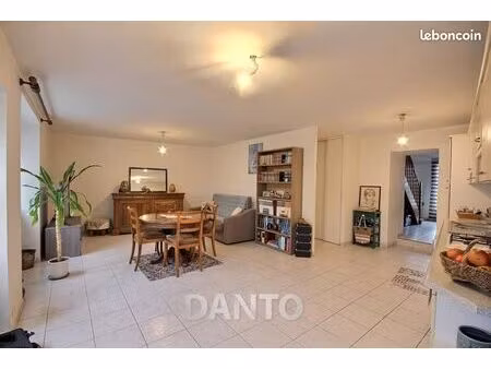 maison 4 pièces 88 m²