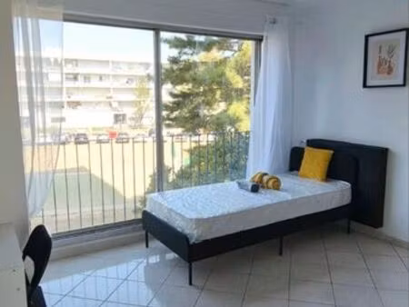 studio meublé haut d gamme /18m2/ 600 cc