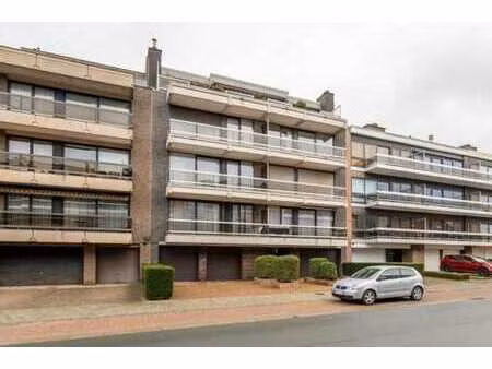 appartement deux chambres avec une cave