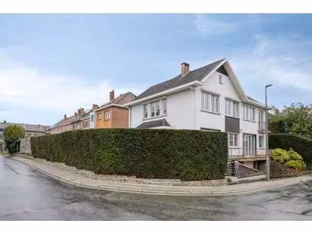 maison prête à emménager dans un emplacement privilégié