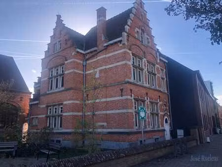 historische directeurswoning  1931  te koop in werchter
