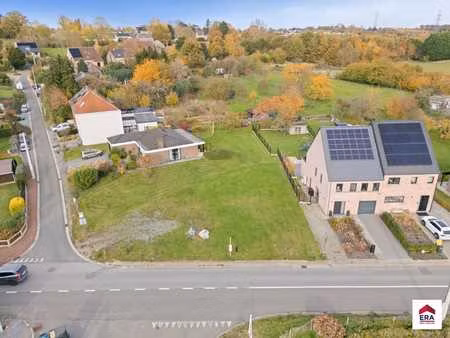 terrain à bâtir de 7a40ca pour une construction ouverte