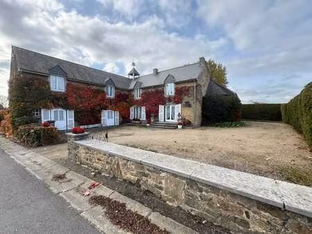 superbe bâtisse en pierre