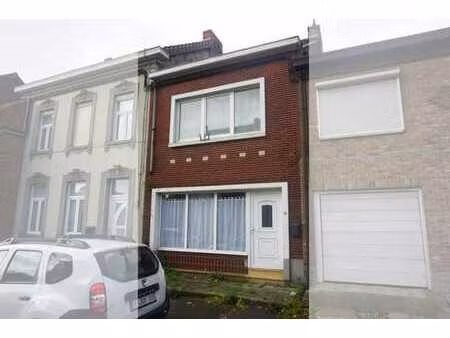 maison 2 chambres jardin actuellement louee 595€/mois