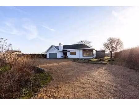 villa lumineuse avec paddock et écuries à maarkedal