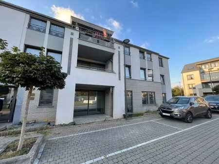 superbe appartement idéalement situé – cadre verdoyant & pro