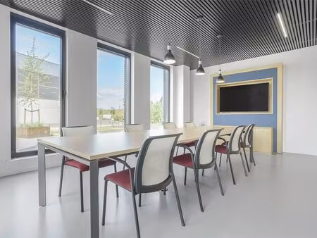 bien professionnel à louer à brecht € 1.309 (lkv5n) - iwg | zimmo