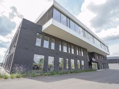 bien professionnel à louer à brecht € 329 (lkv5h) - iwg | zimmo