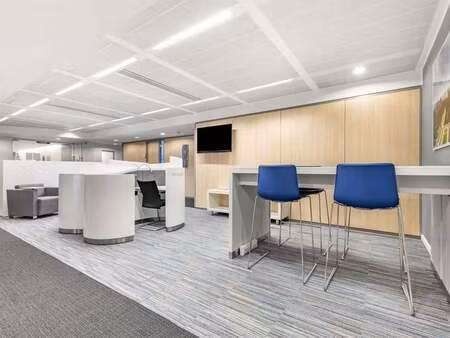 bien professionnel à louer à etterbeek € 109 (lkv8b) - iwg | zimmo