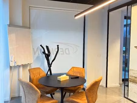 bien professionnel à louer à waregem € 1.300 (lkw5m) - era bossuyt (waregem) | zimmo