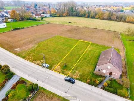 te koop  perceel bouwgrond van ca.435m² voor halfopen beb...