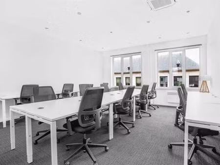 bien professionnel à louer à antwerpen € 209 (lkv43) - iwg | zimmo