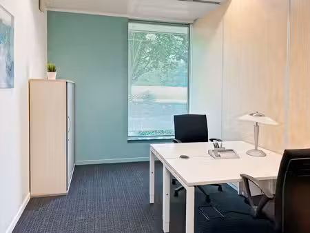 bien professionnel à louer à braine-l'alleud € 129 (lkv98) - iwg | zimmo