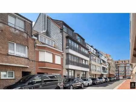 appartement duplex idéalement situé au calme avec grande ...