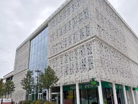 bien professionnel à louer à bruxelles € 369 (lkv13) - iwg | zimmo