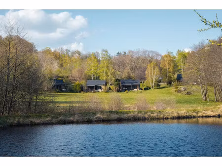 vente ferme 20 pièces 450 m² à riom-ès-montagnes (15400)  2 288 000 €