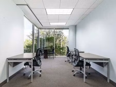 bien professionnel à louer à saint-gilles € 779 (lkv6x) - iwg | zimmo