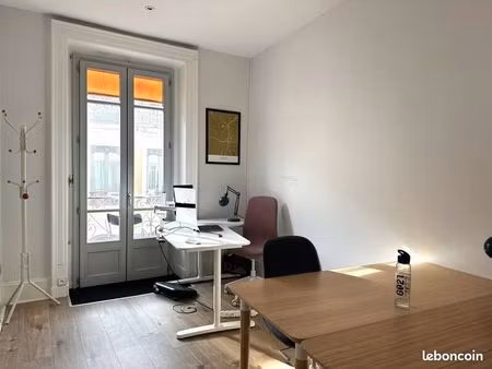 bureaux  hôtel 106 m²