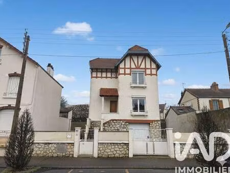 vente maison à chartres (28000) : à vendre / 69m² chartres