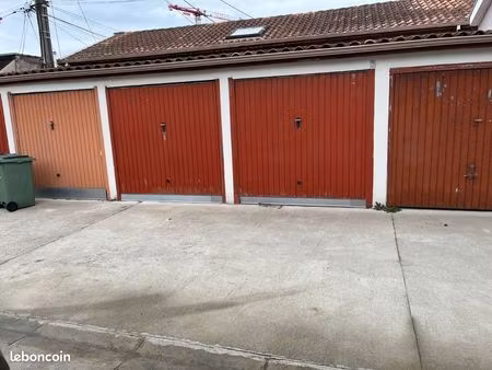loue box/garage bordeaux euratlantique