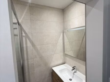 stuido refait à neuf - souillac