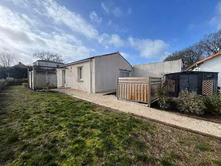 vente maison à aubigny (85430) : à vendre / 42m² aubigny