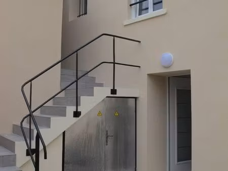 location t2 mantes la ville