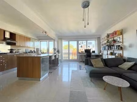 forest/parc duden - superbe appartement 2 chambres - a louer