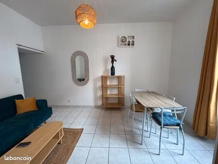 appartement t2 meublé 33 m² – centre-ville de concarneau