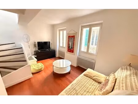 maison hyères 35 m² t-3 à vendre  159 000 €