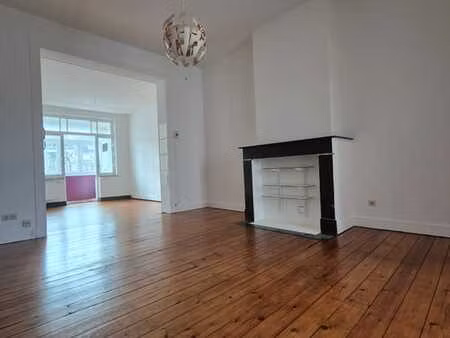 superbe appartement 80 m² – maison de maître à schaerbeek